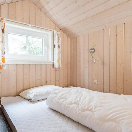 14 Person In Ferienhaus